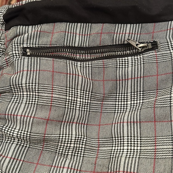 East Point Men Joggers - Picture 5 of 5